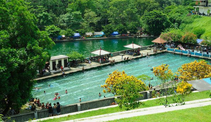 Taman Narmada Lombok