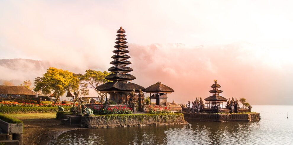 Bedugul & Tanah Lot Temple