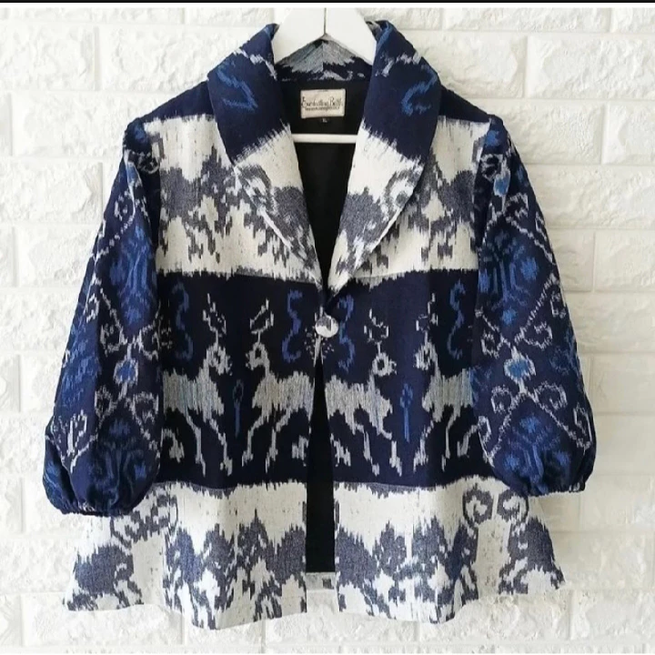 Outer Tenun Motif Sumba