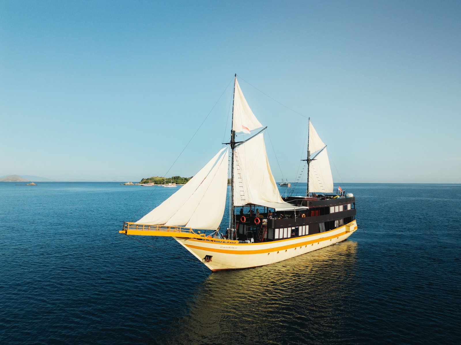 How Much Does a Labuan Bajo Sailing Trip Cost in 2026?